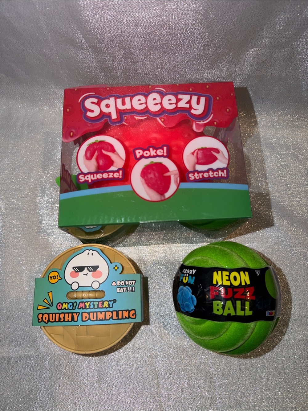 Squeeezy Strawberry Omg Mystery Dumpling & Neon Green Fuzz Ball